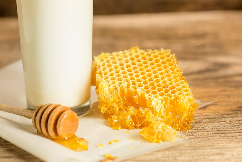 Close up of honeycomb (feng fang)