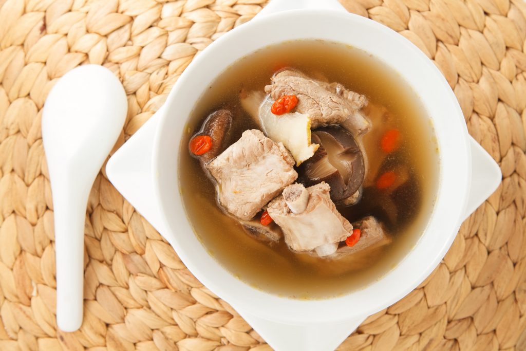 A bone broth soup with goji berry and Chinese herbs containing collagen benefits